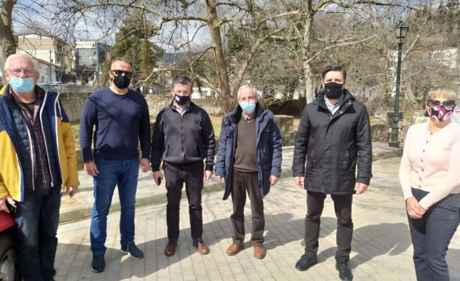 Βοήθεια στους σεισμοπαθείς της Ελασσόνας